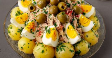 Salade de pommes de terre au thon oeufs et olives dddsrtggh