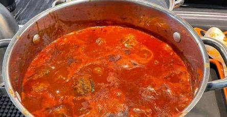 Boulettes de viande et sauce maison